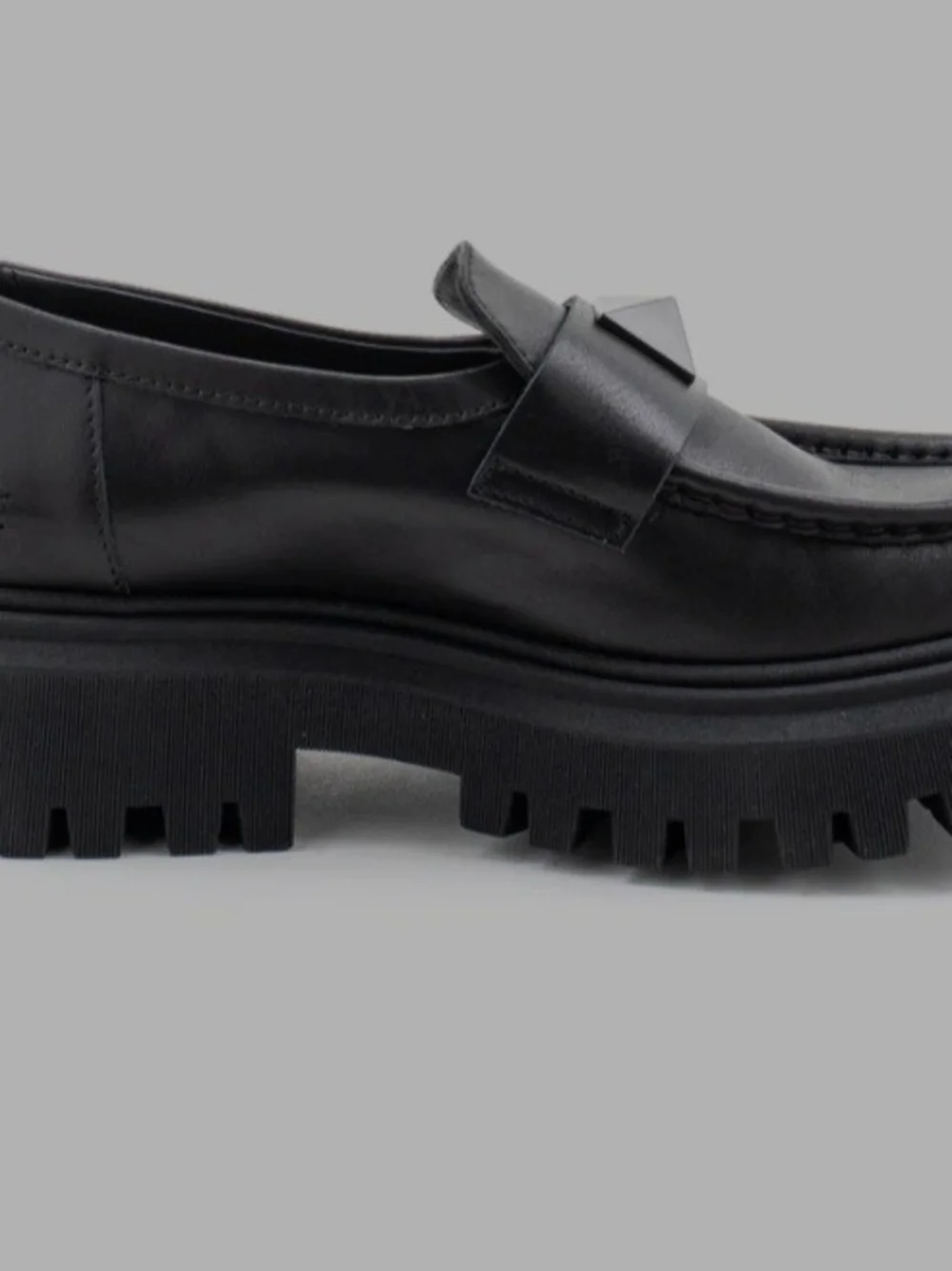 Black Chunky Lug Moccasin Loafers